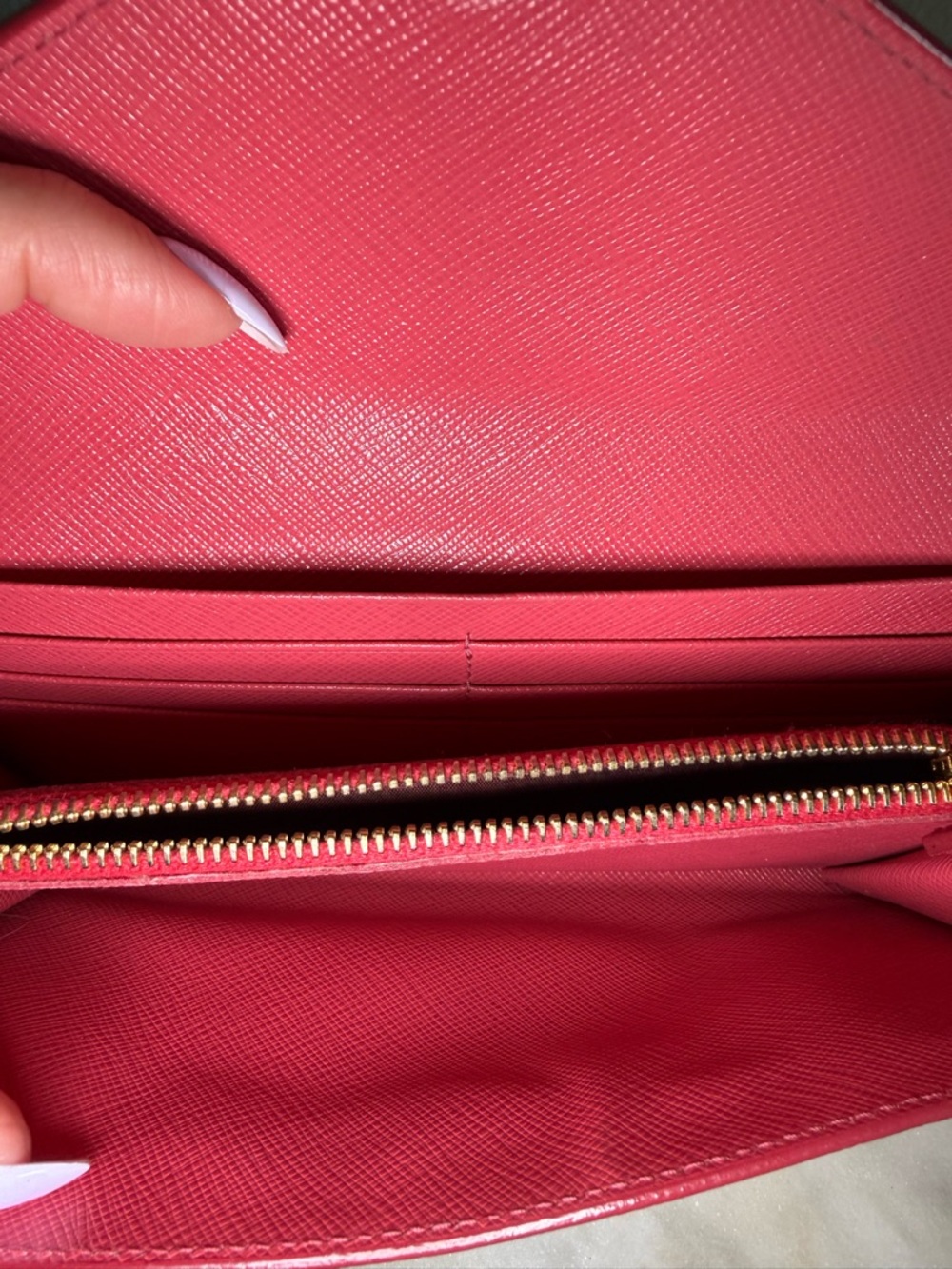 PRADA Envelope Style Long Wallet 🌸 - Picture 2 of 6